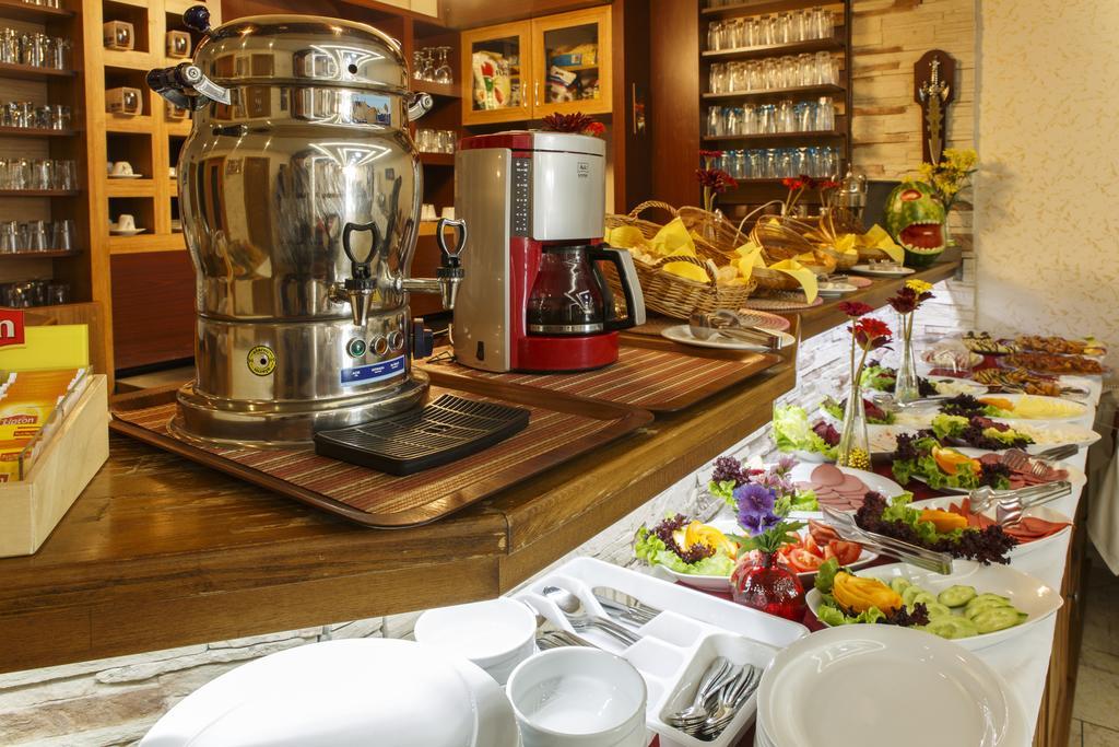 Ipekyolu Otel 3*
